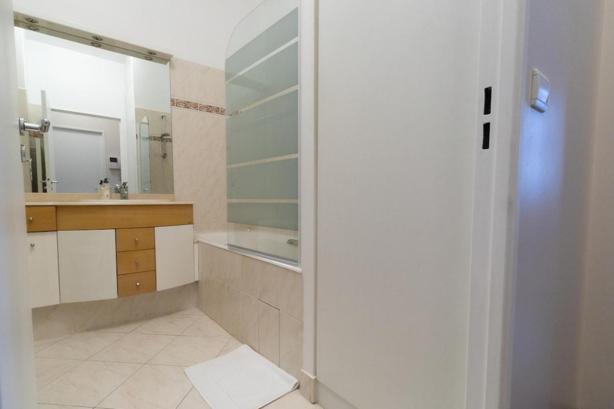 Appartement 2,3 Personnes Proche Beaugrenelle - Ii Parijs